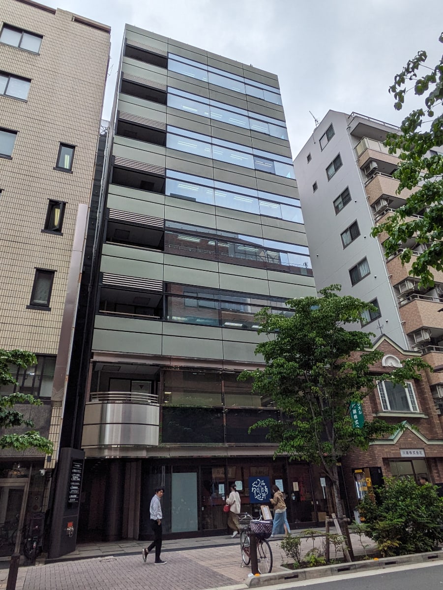v20251025150703/fresh/building/J00100376952_6