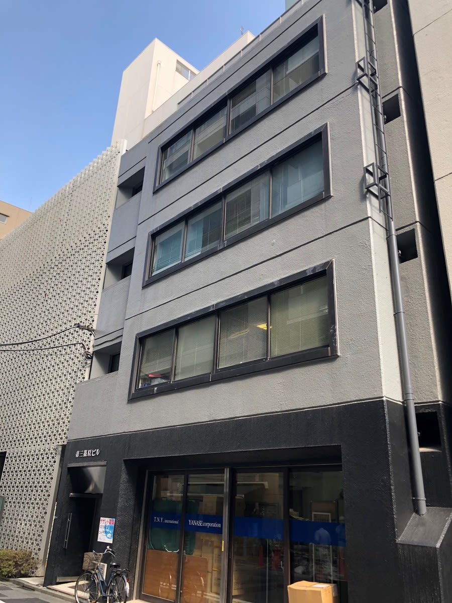 v20251025150703/fresh/building/J00100382530_11