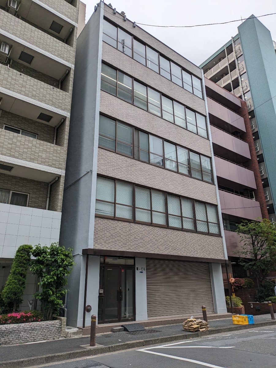 v20251025150703/fresh/building/J00100385899_1