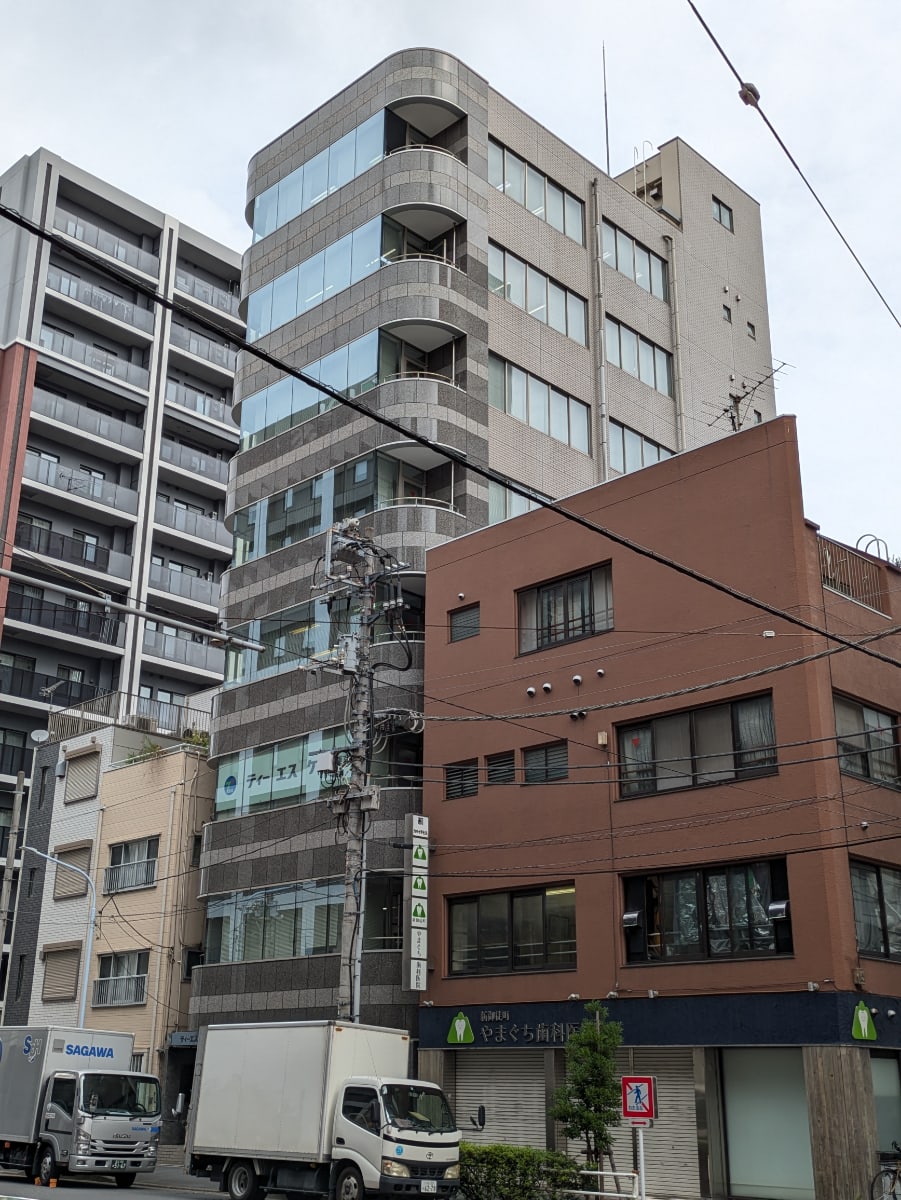 v20251025150703/fresh/building/J00100389688_10