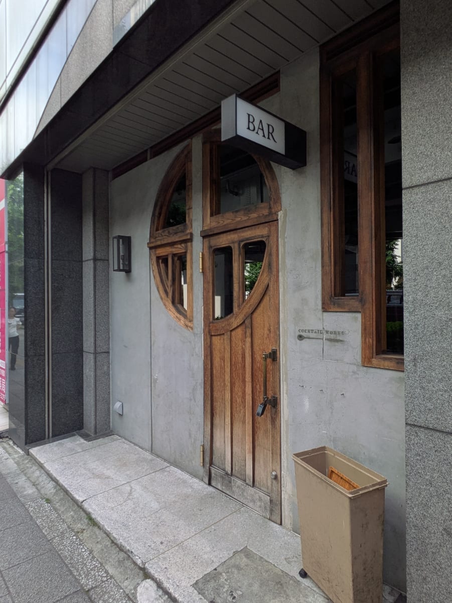 v20251025150703/fresh/building/J00100392762_9