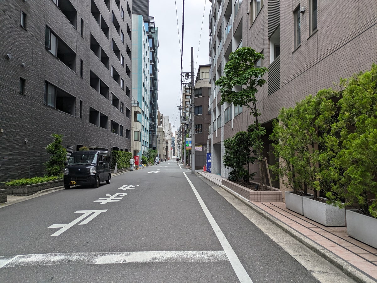 v20251025150703/fresh/building/J00100393497_7