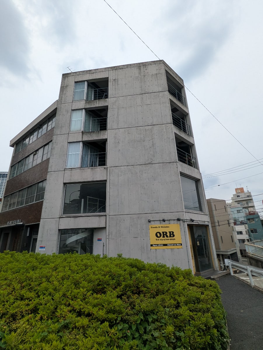 v20251025150703/fresh/building/J00100401952_6