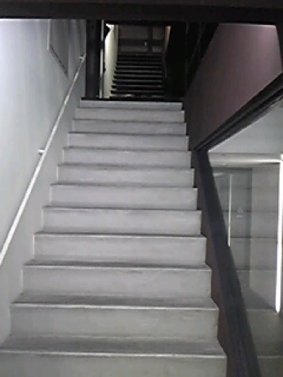 v20251025150703/fresh/building/J00100404359_4