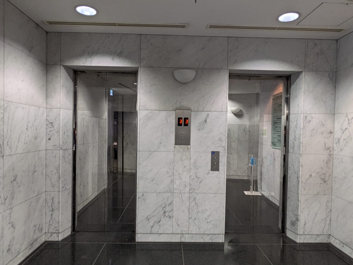 v20251025150703/fresh/building/J00100404669_13