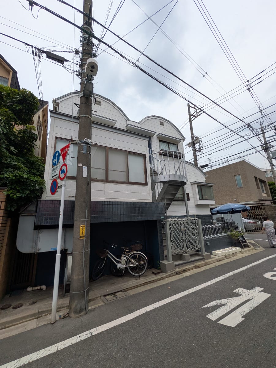 v20251025150703/fresh/building/J00100407675_6