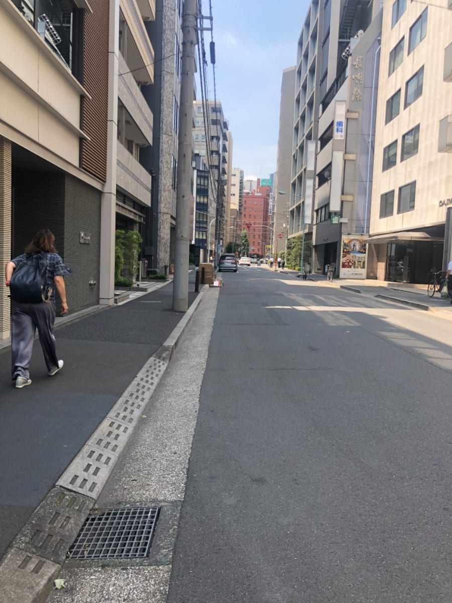 v20251025150703/fresh/building/J00100418942_8