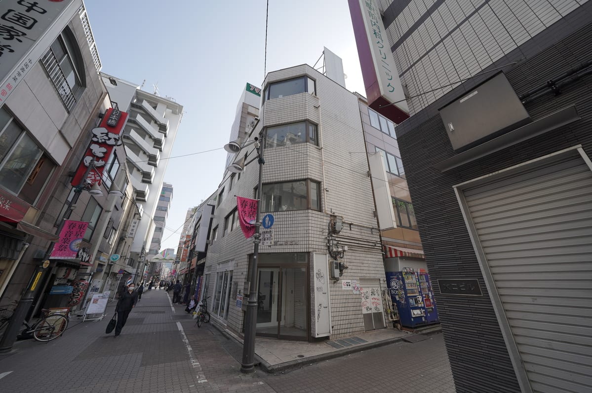 v20251025150703/fresh/building/J00100505618_6