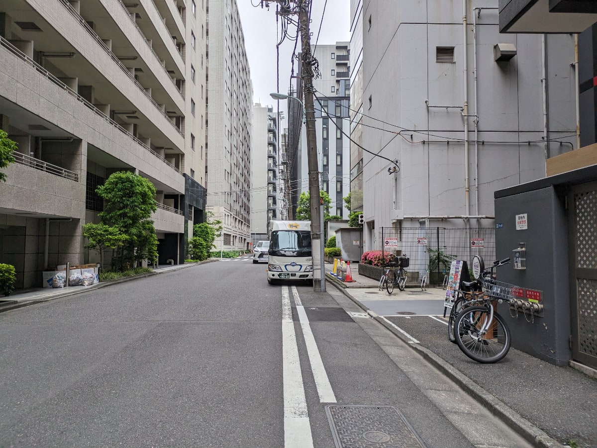 v20251025150703/fresh/building/J00100608838_2