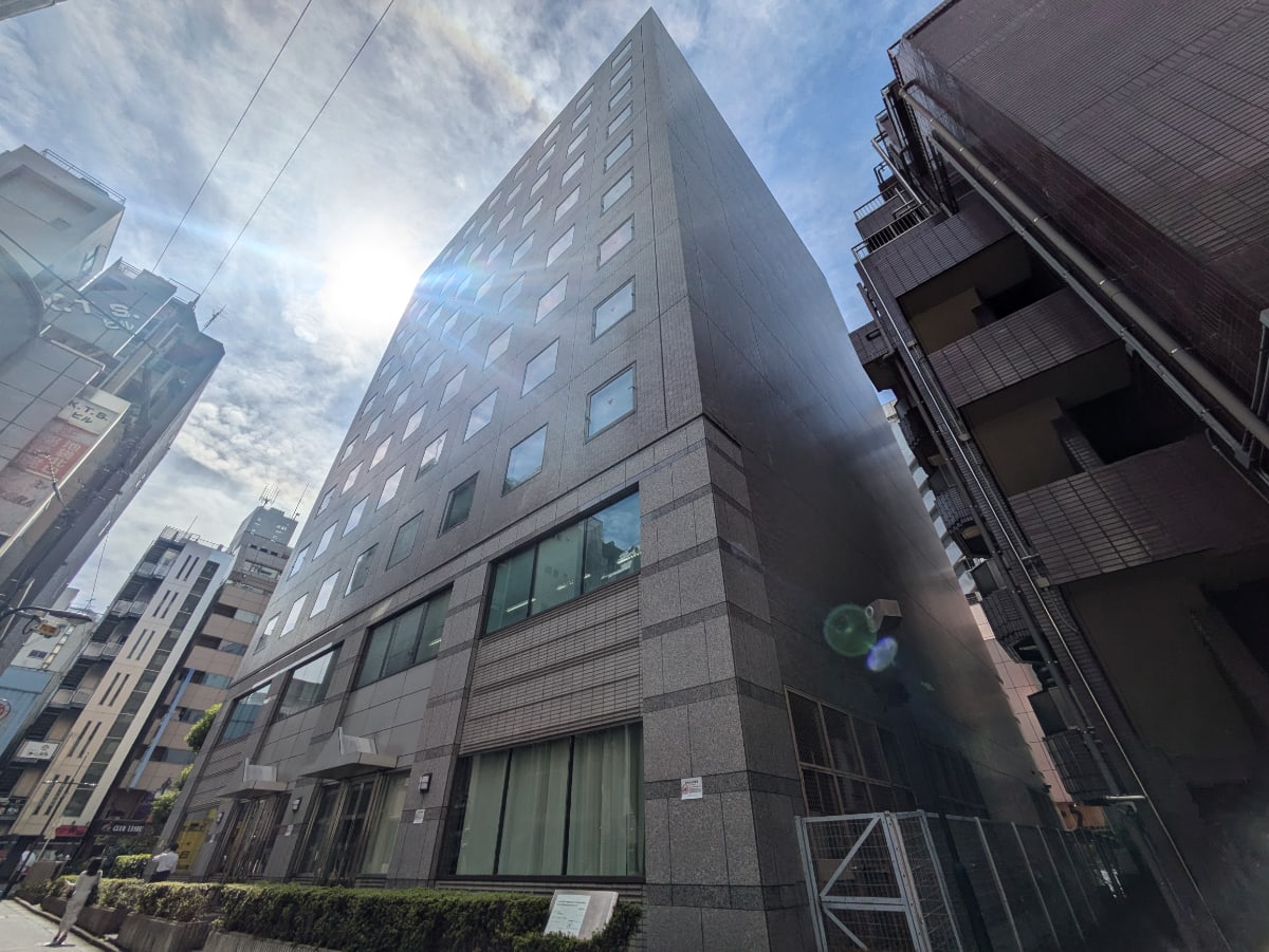 v20251027150705/fresh/building/J00100365043_6