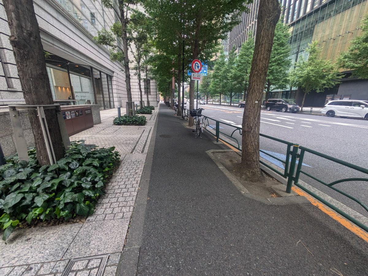 v20251027150705/fresh/building/J00100390690_2
