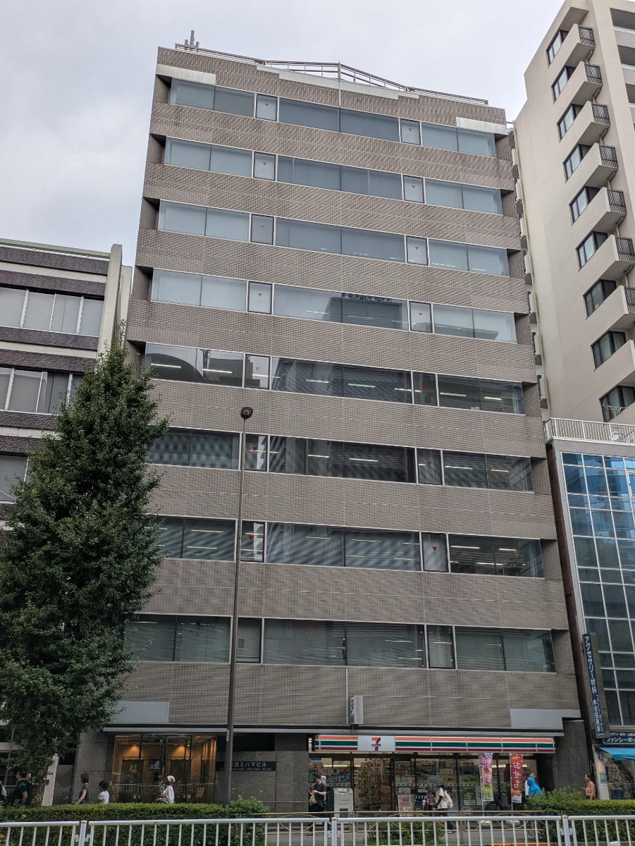 v20251028150703/fresh/building/J00100372446_6
