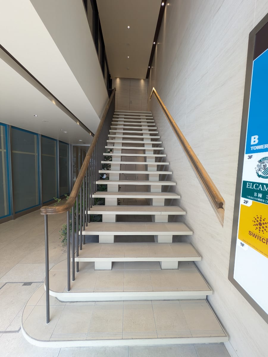 v20251031151008/fresh/building/J00100359643_9