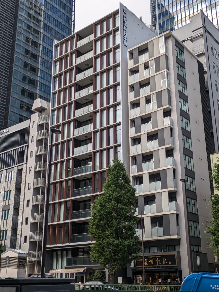v20251031151009/fresh/building/J00100512758_10