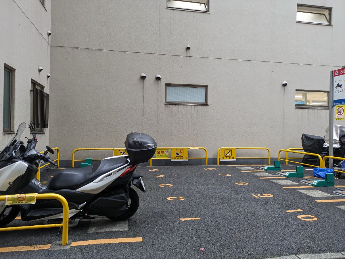 v20251101100342/fresh/building/J00100358574_19