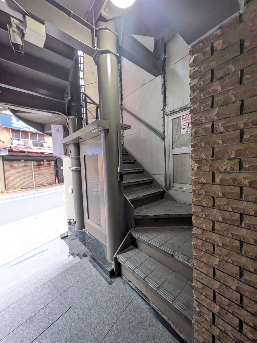 v20251101100342/fresh/building/J00100360721_14