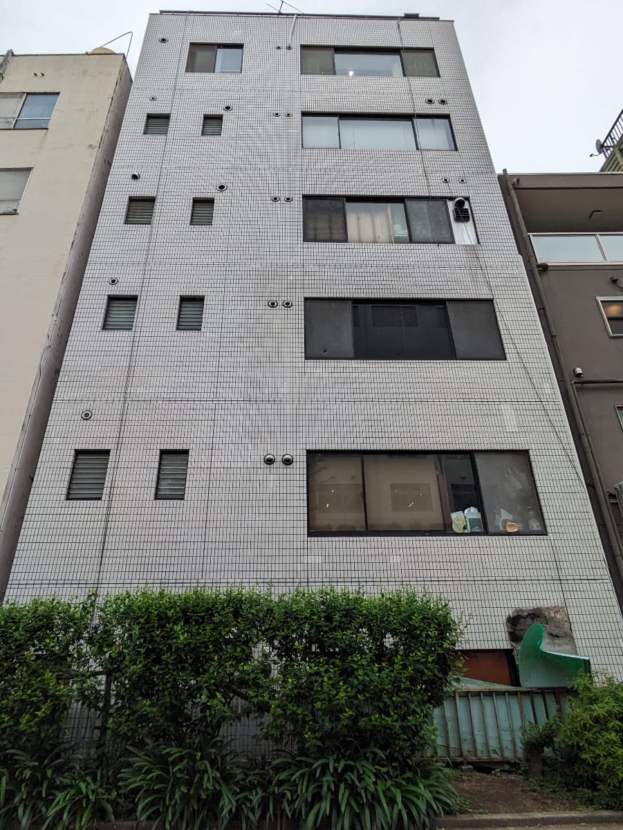 v20251101100342/fresh/building/J00100442953_7