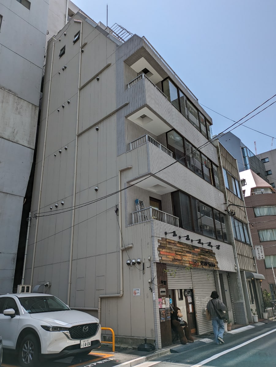 v20251106150802/fresh/building/J00100374770_11