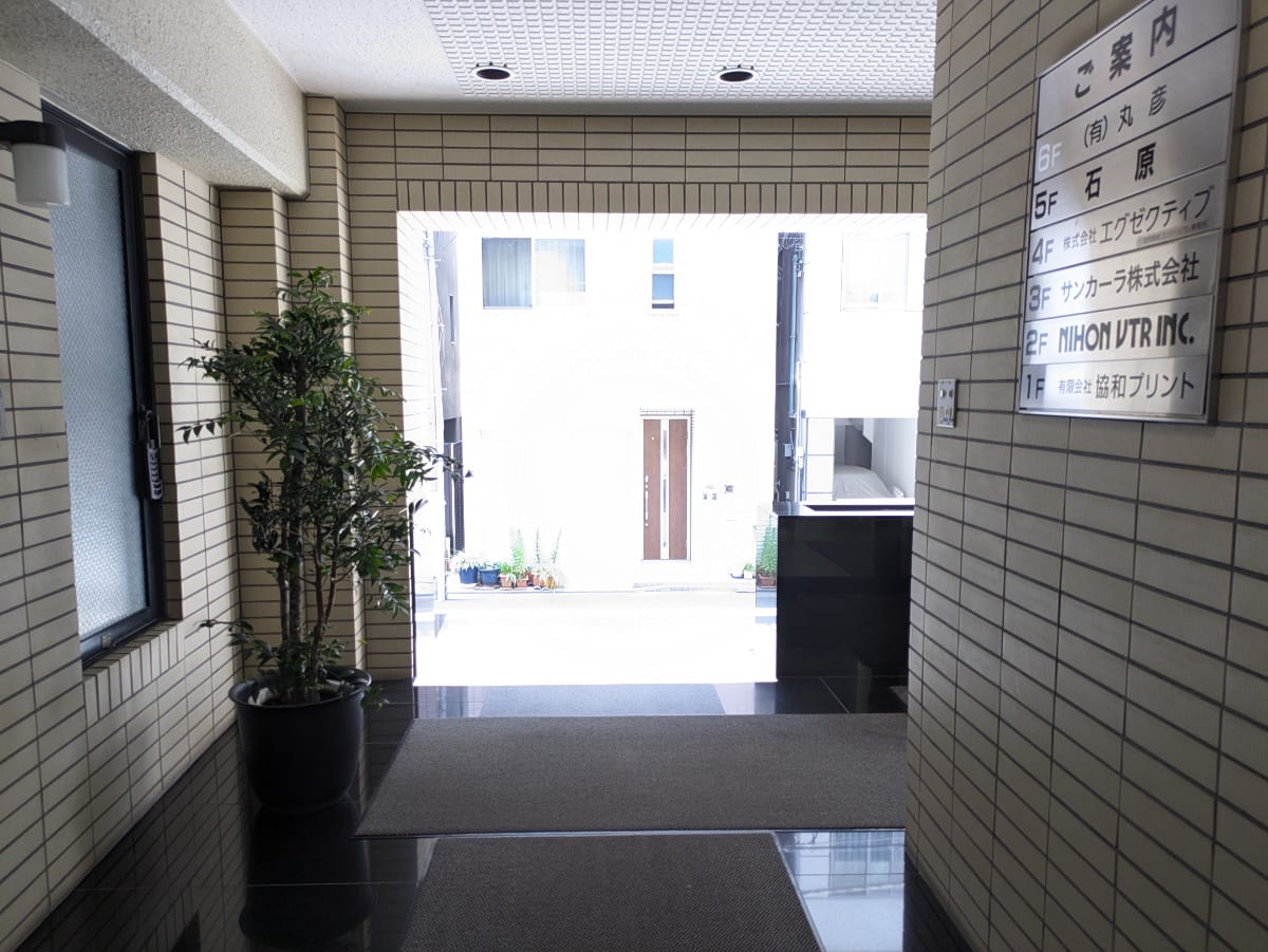 v20251106150802/fresh/building/J00100376591_12