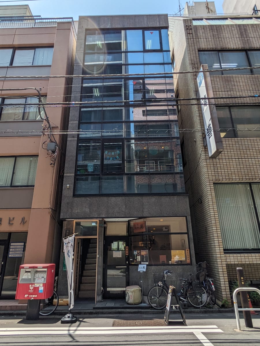 v20251106150802/fresh/building/J00100418881_5