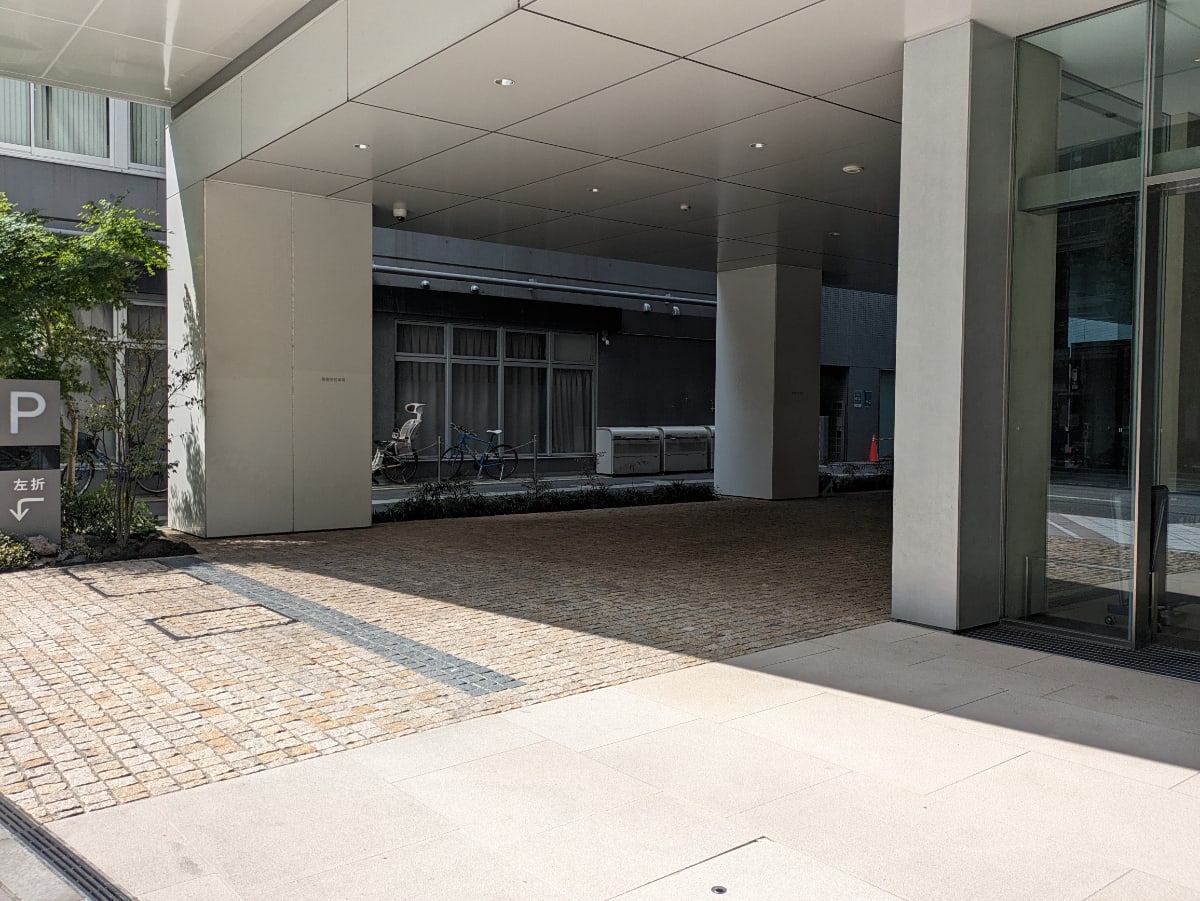v20251106150802/fresh/building/J00100479972_7