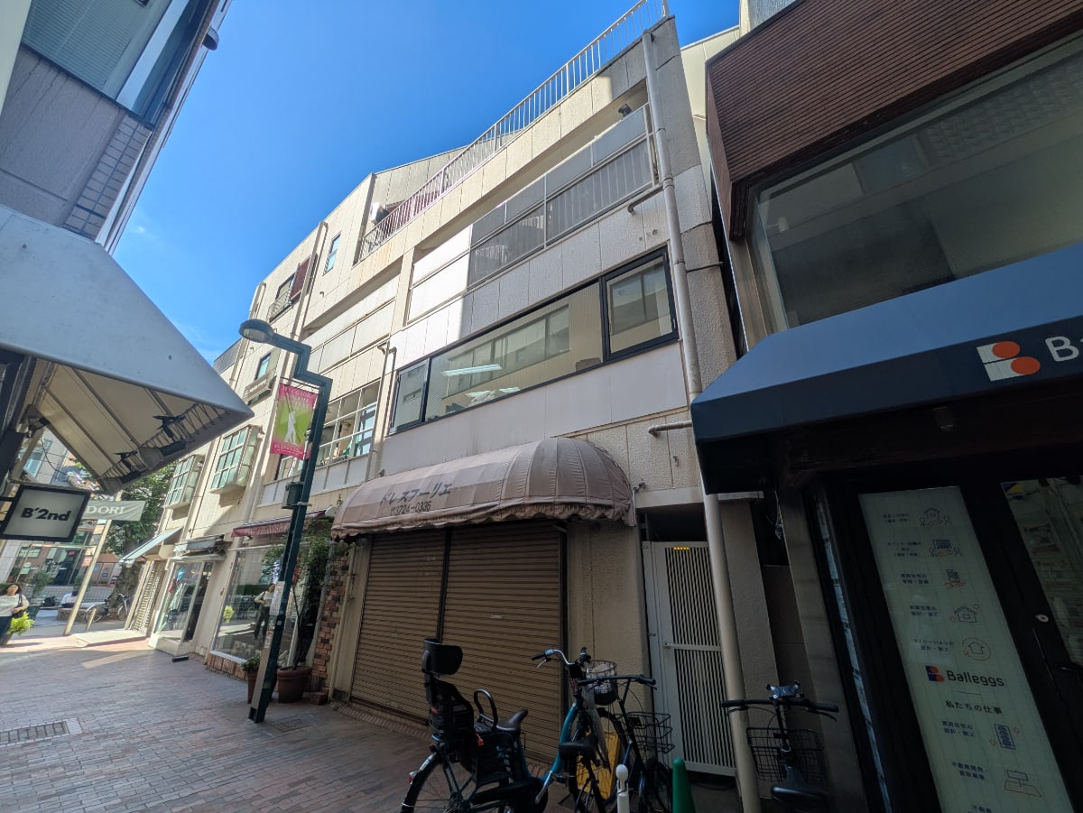 v20251114150803/fresh/building/J00100357938_7