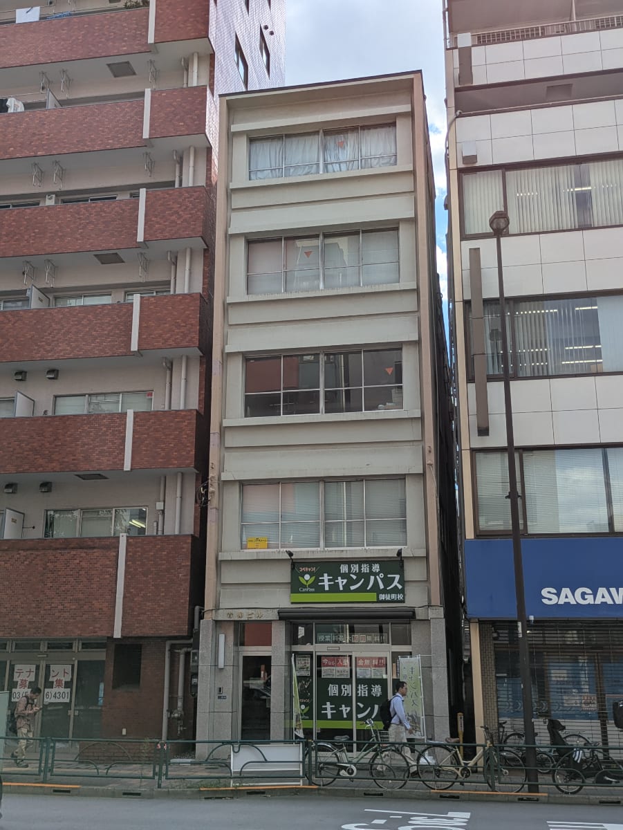 v20251114150803/fresh/building/J00100365127_1