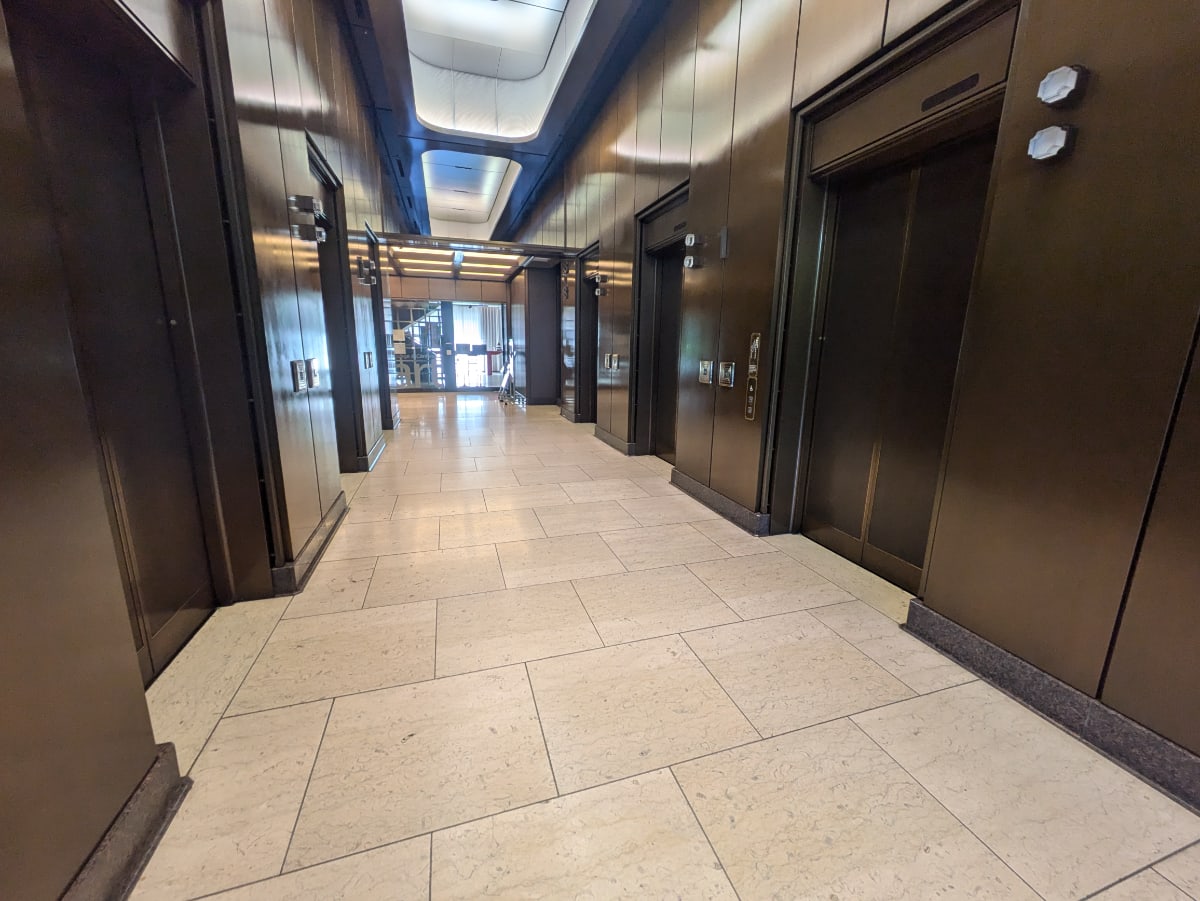 v20251114150803/fresh/building/J00100382274_14