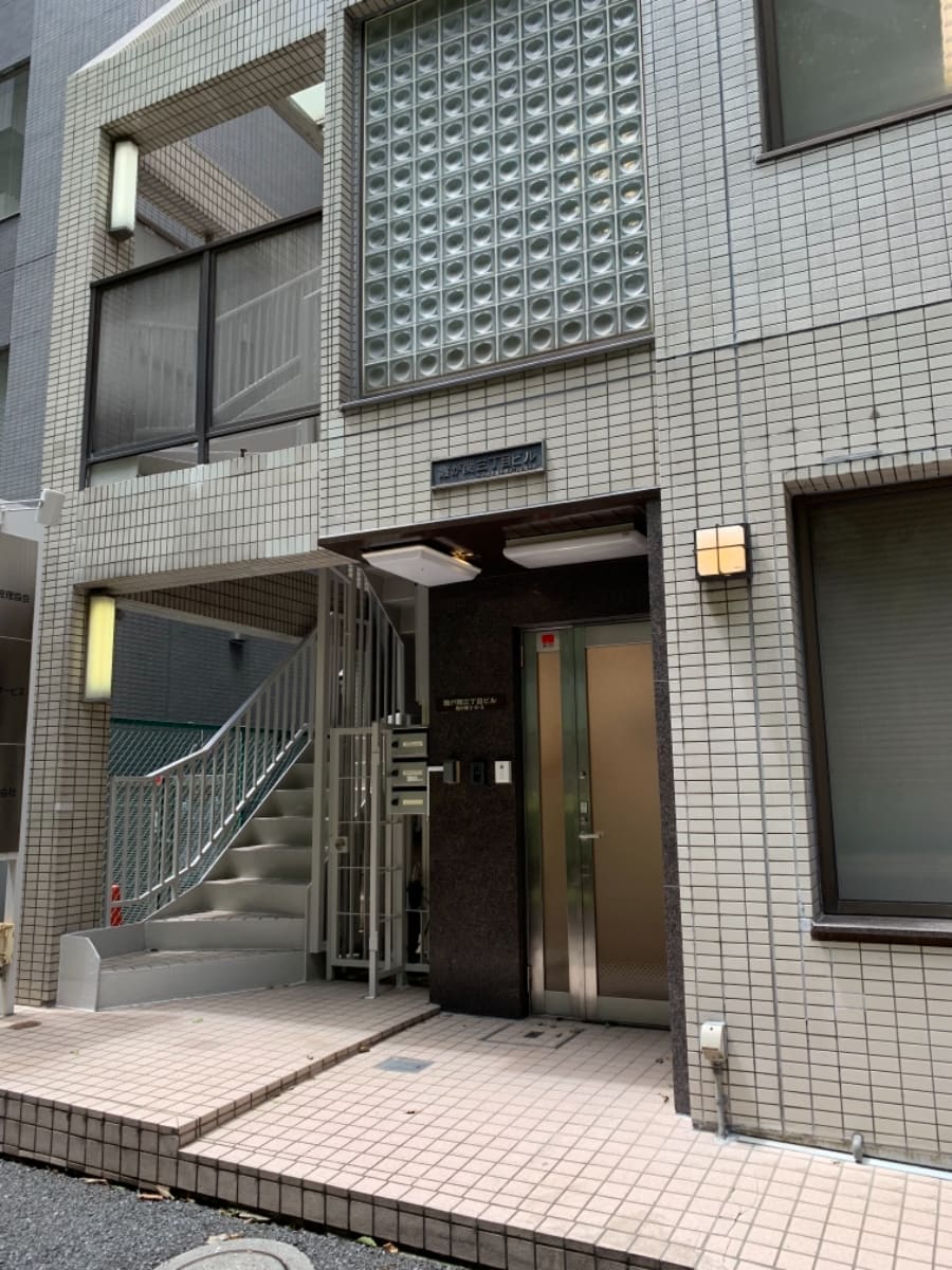 v20251114150803/fresh/building/J00100382310_11