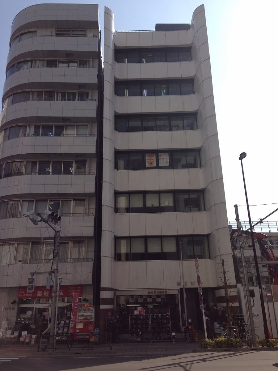 v20251114150803/fresh/building/J00100383531_9