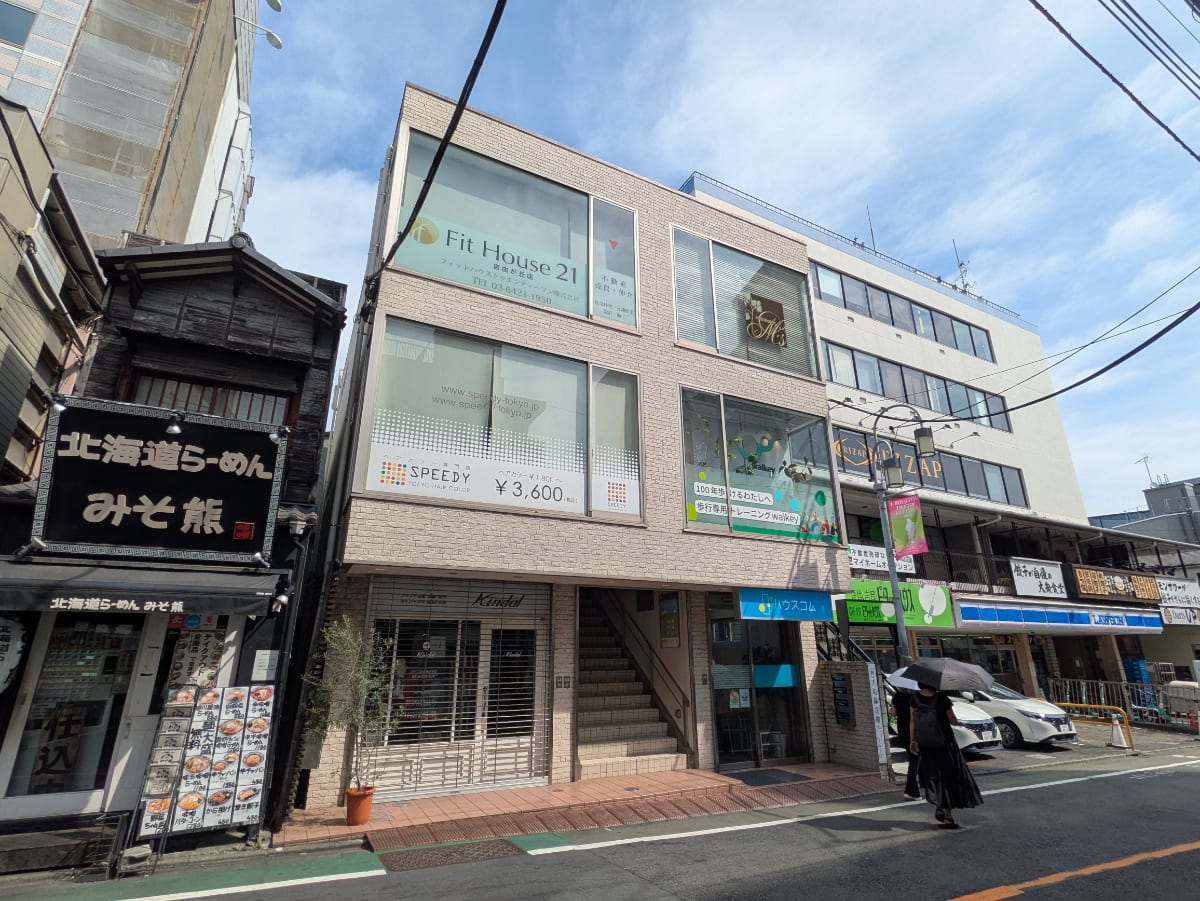 v20251114150803/fresh/building/J00100393930_6