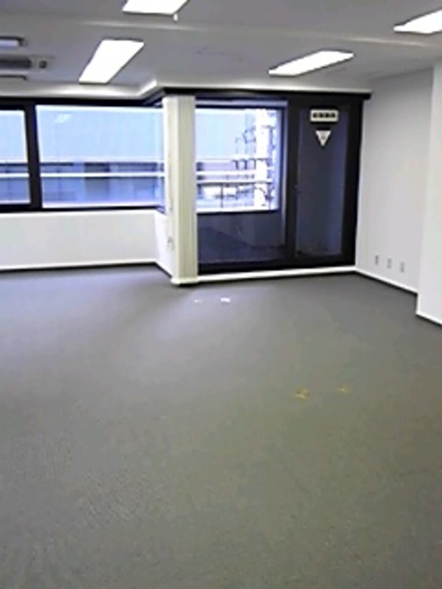 v20251114150803/fresh/building/J00100394224_5