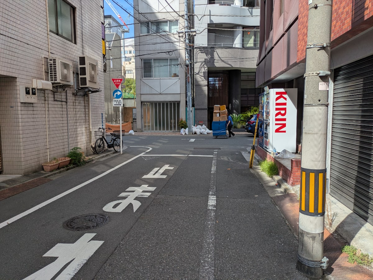 v20251114150803/fresh/building/J00100407670_11