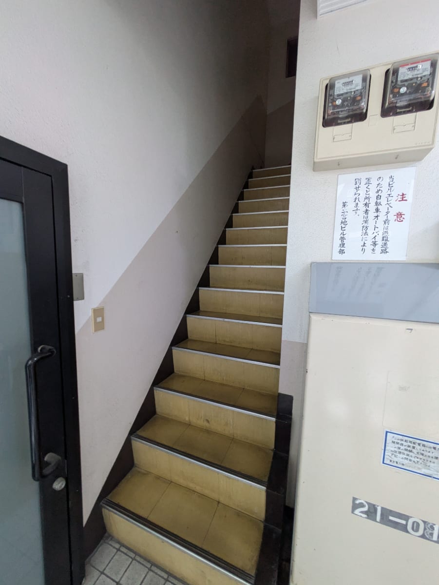 v20251114150803/fresh/building/J00100415418_15