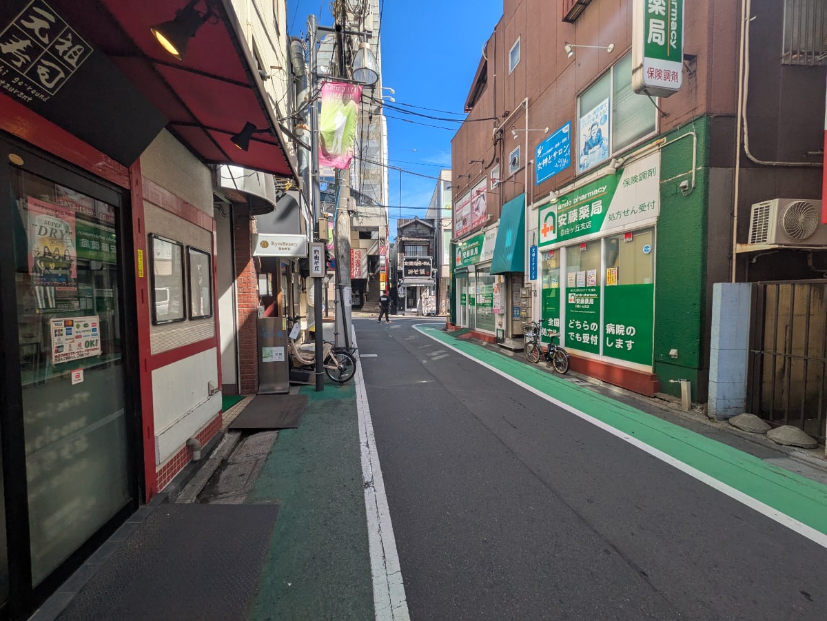 v20251114150803/fresh/building/J00100415668_2