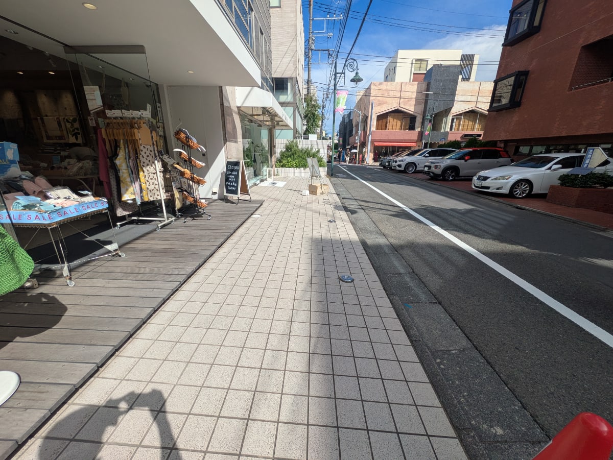 v20251114150803/fresh/building/J00100418561_10