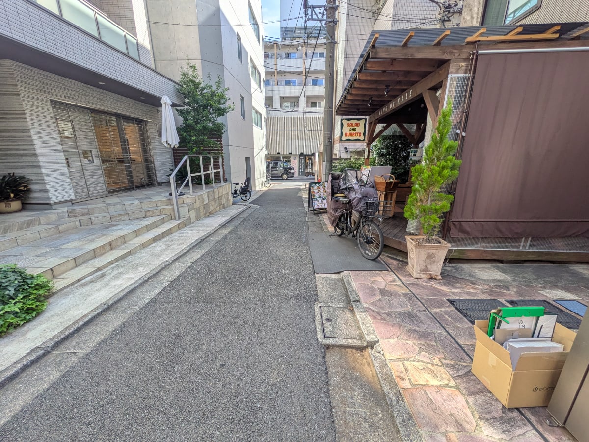 v20251114150803/fresh/building/J00100427236_2