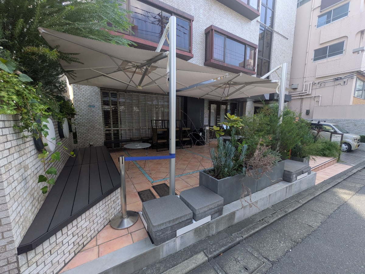 v20251114150803/fresh/building/J00100494007_11