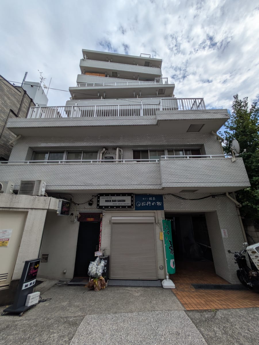 v20251117150812/fresh/building/J00100358229_9
