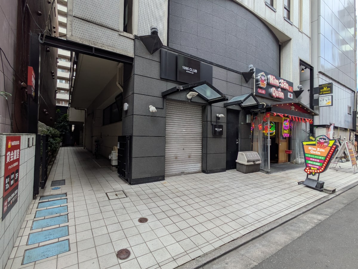 v20251117150812/fresh/building/J00100364190_14