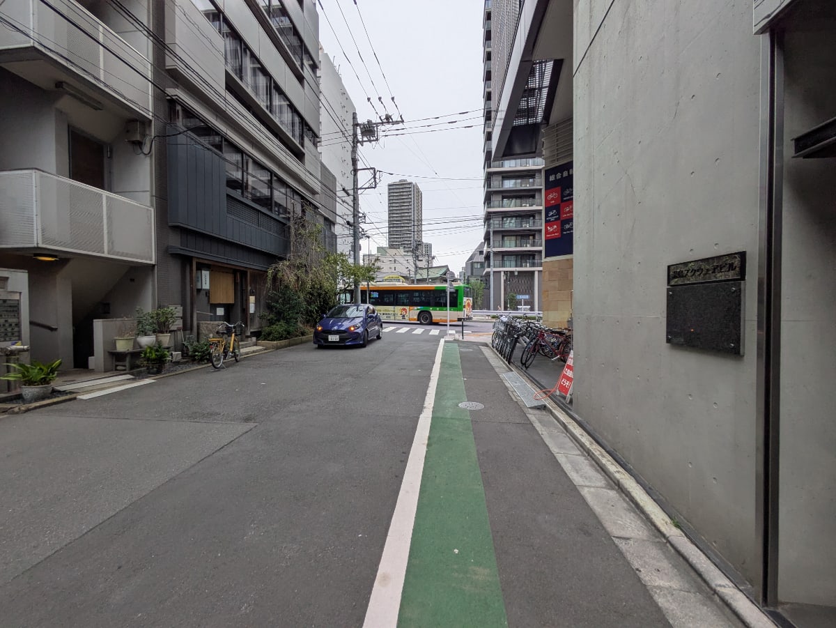 v20251117150812/fresh/building/J00100367094_14