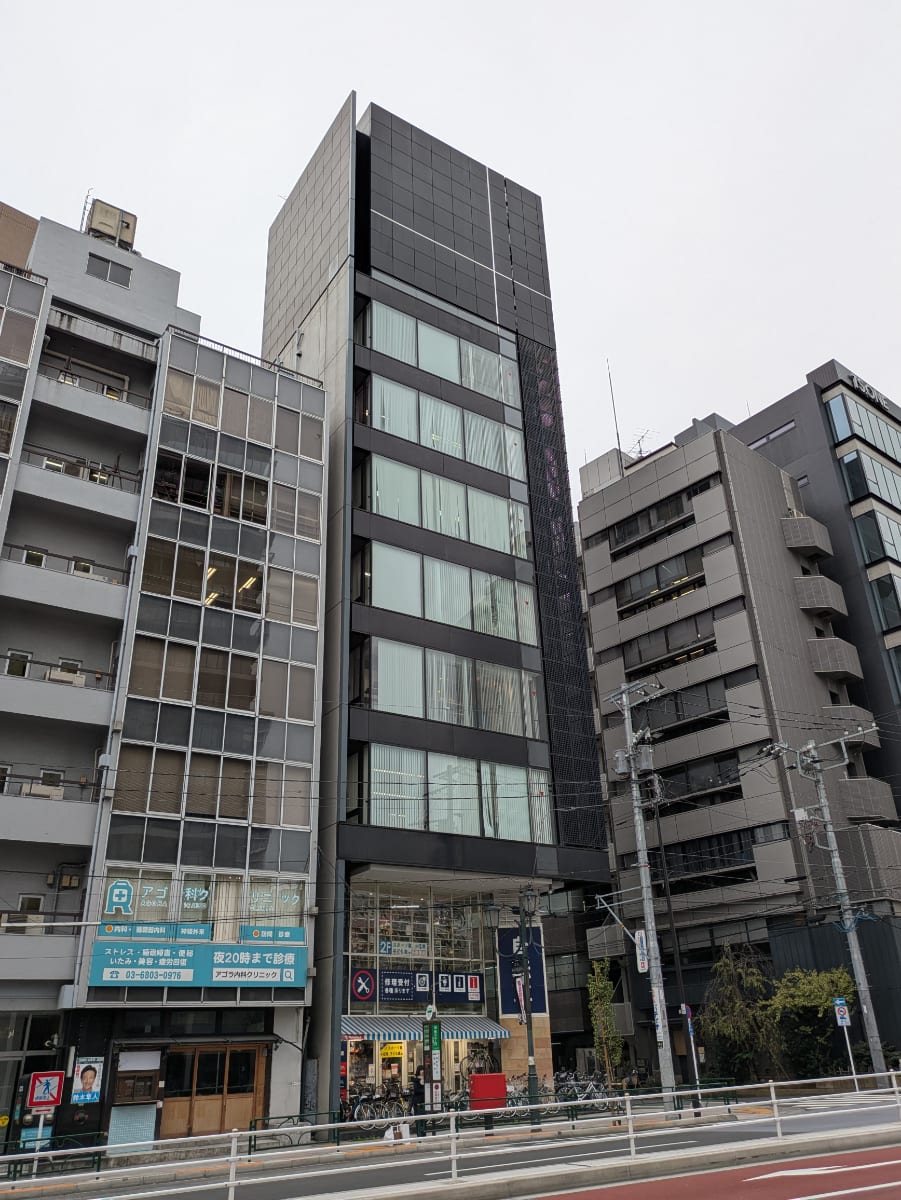 v20251117150812/fresh/building/J00100367094_16
