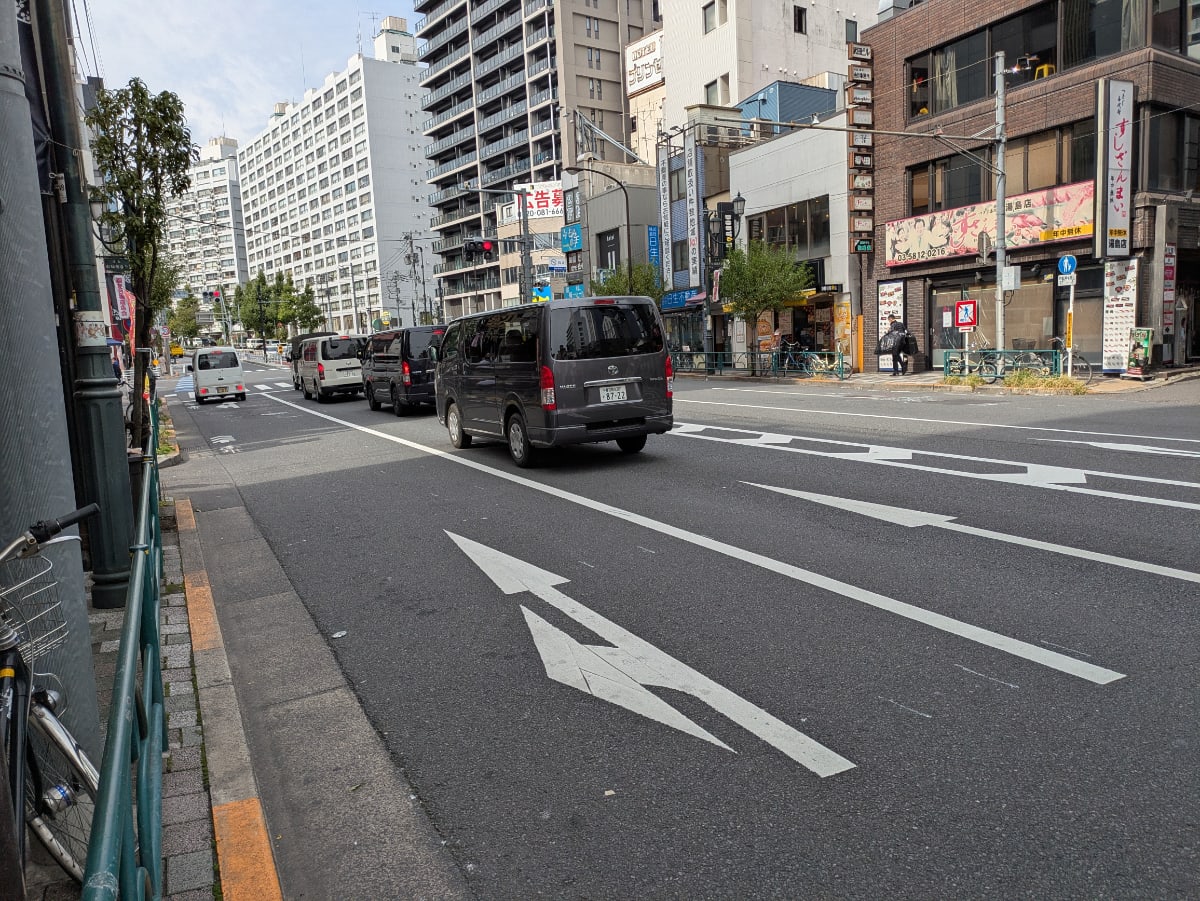 v20251117150812/fresh/building/J00100373389_2