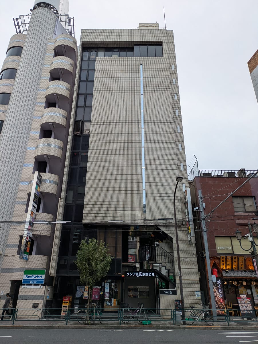 v20251117150812/fresh/building/J00100373389_6