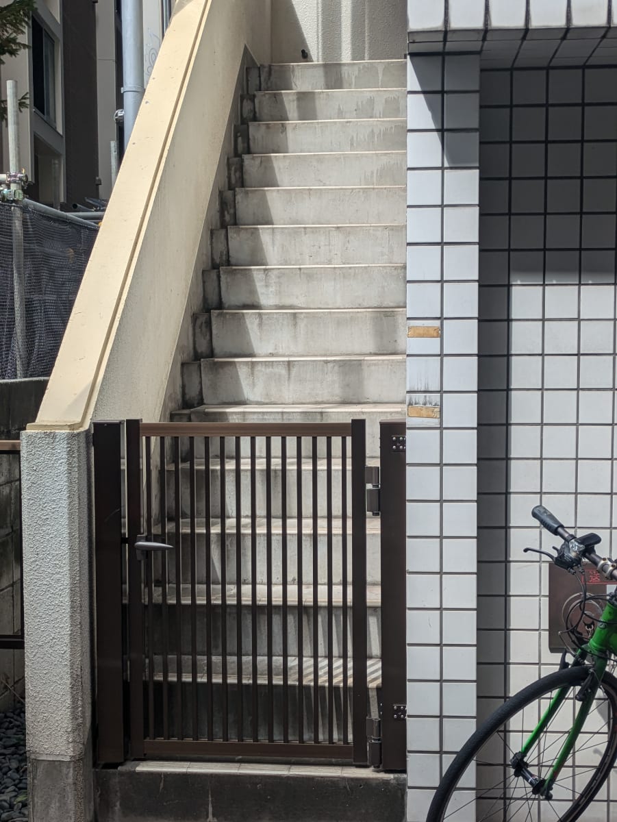 v20251117150812/fresh/building/J00100384393_16