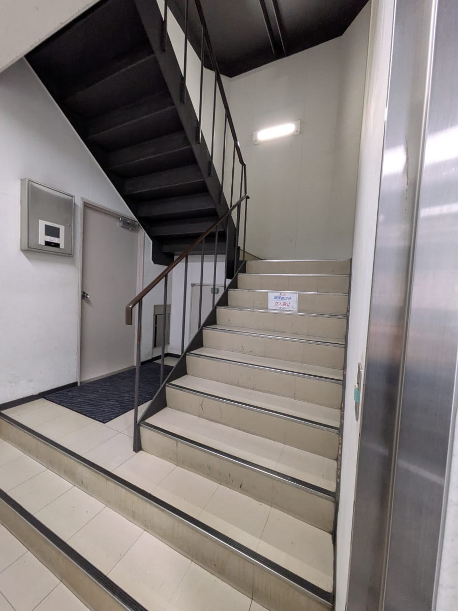 v20251117150812/fresh/building/J00100389738_13