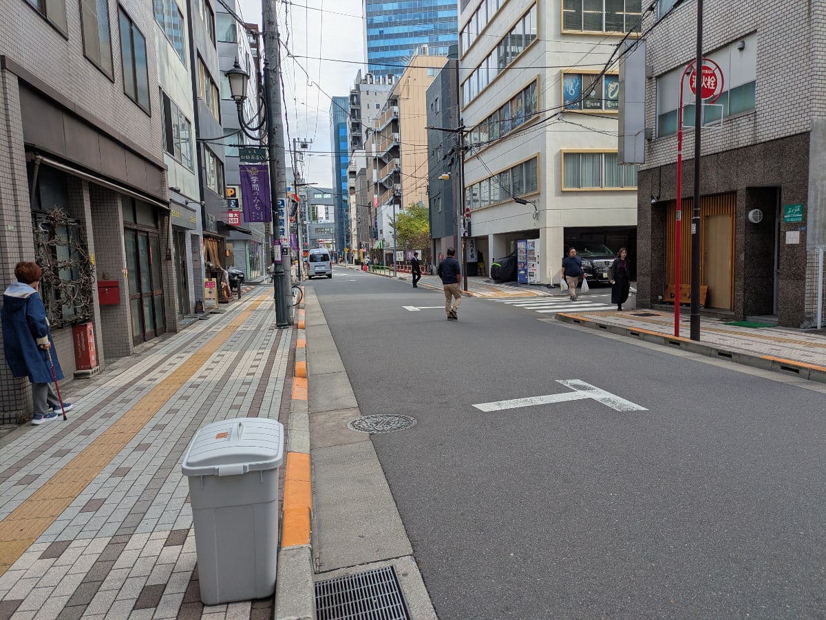 v20251117150812/fresh/building/J00100394879_2