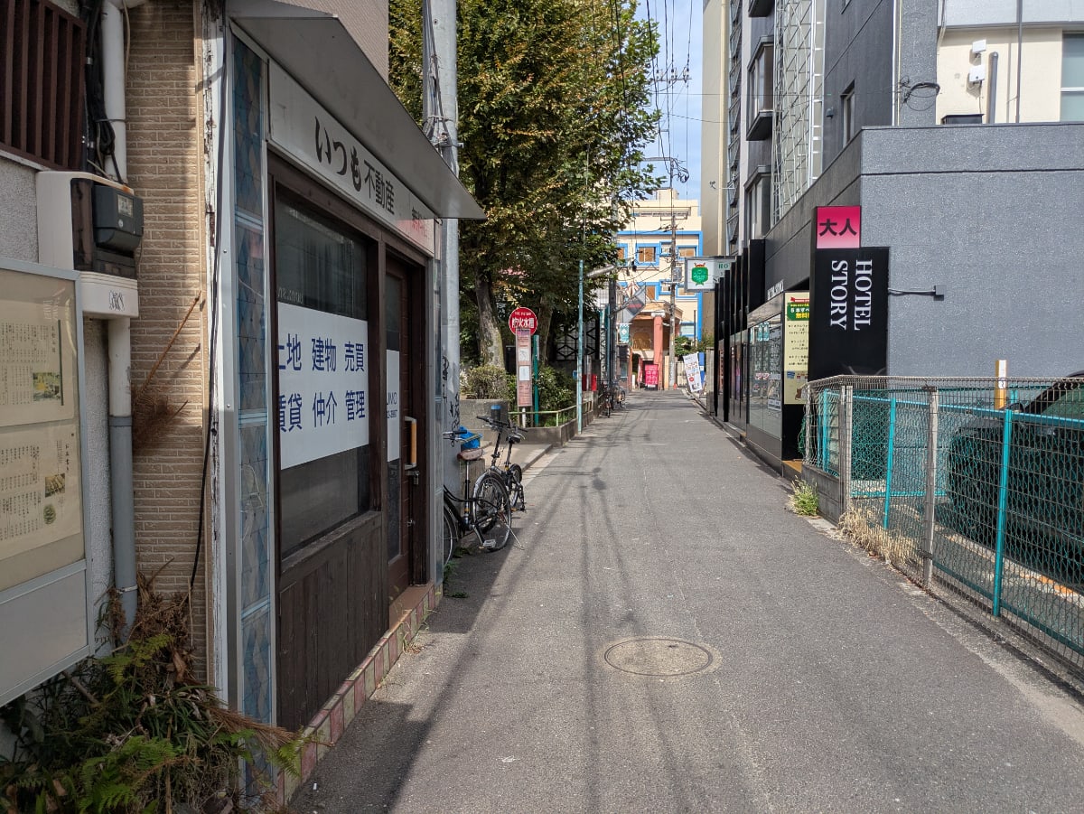v20251117150812/fresh/building/J00100402148_2
