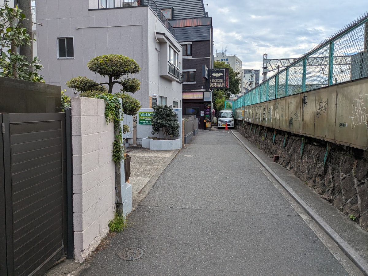 v20251117150812/fresh/building/J00100416508_7