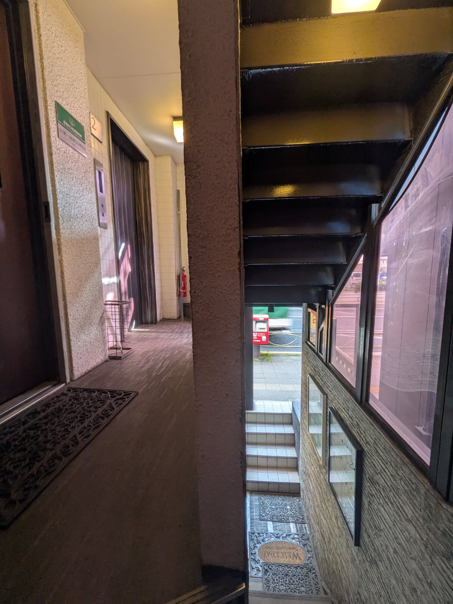 v20251118150804/fresh/building/J00100369921_15